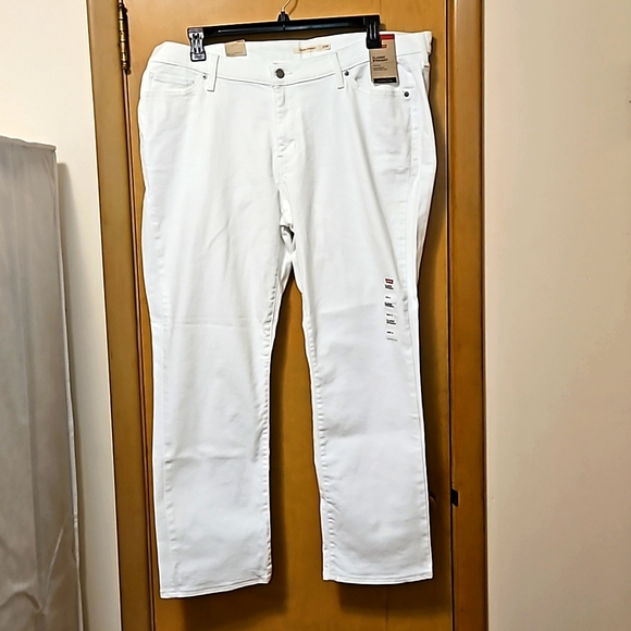 Levi's Denim - NWT Levi's Classic Straight 20W M